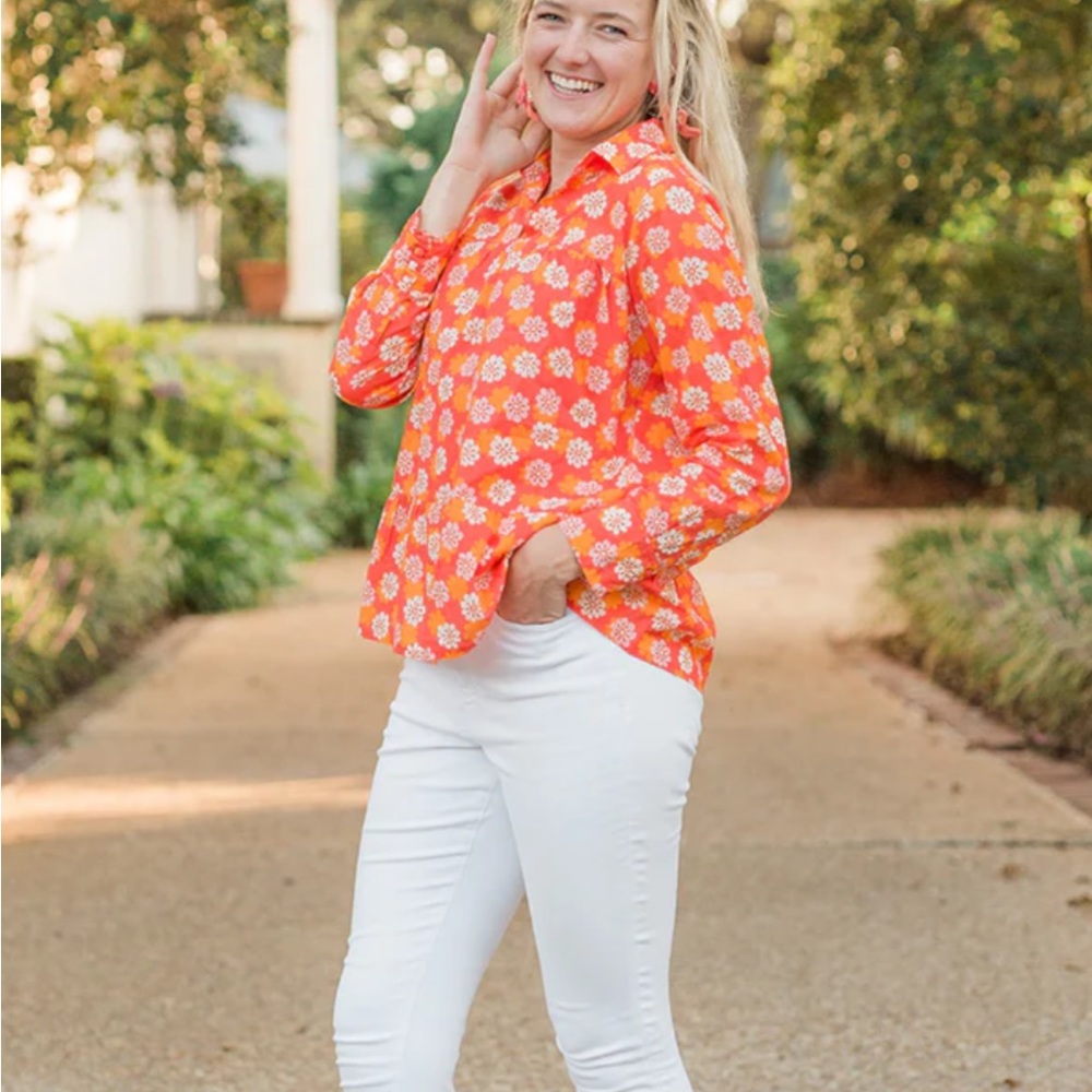 Victoria dunn top